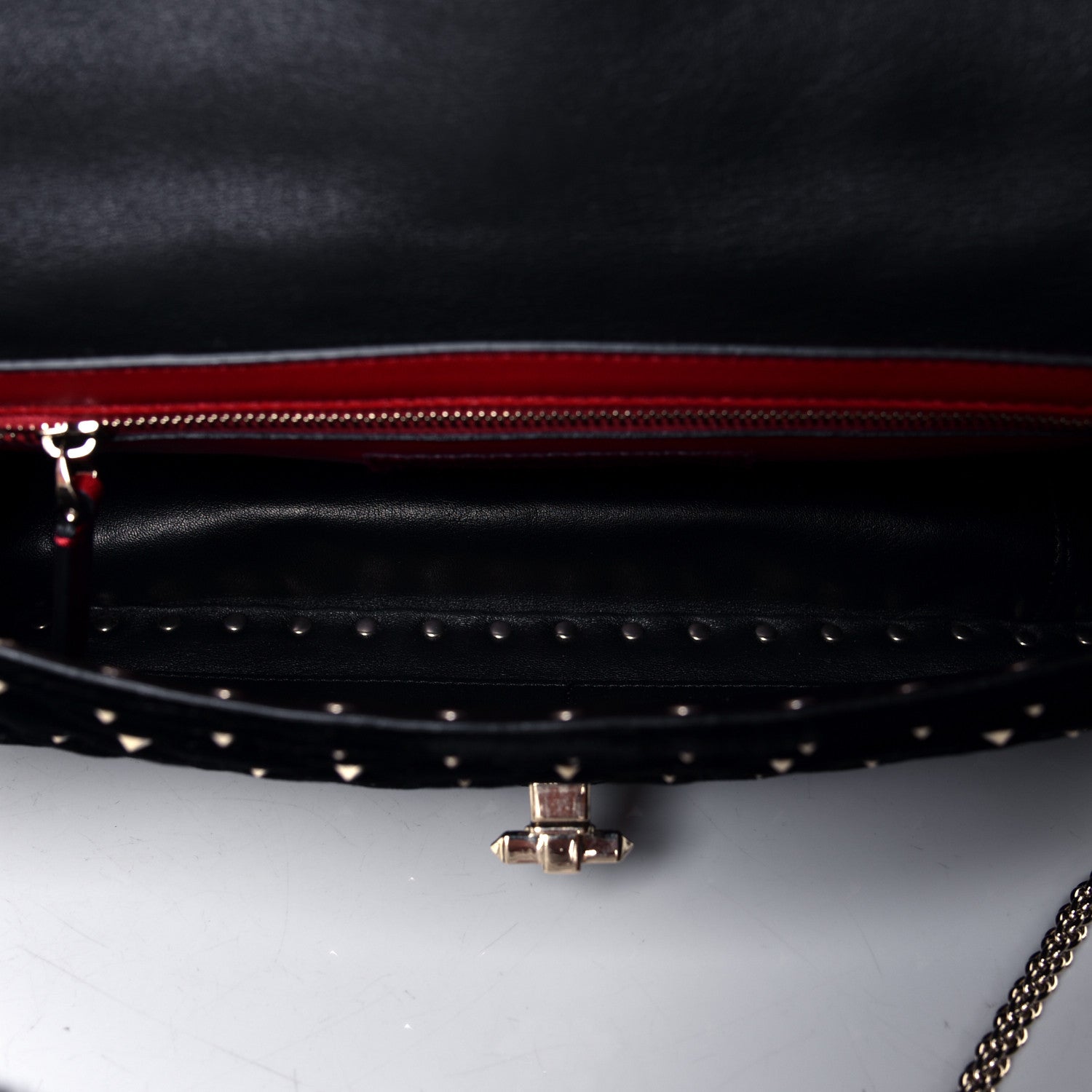 Valentino Garavani Velvet Large Rockstud Spike Shoulder Bag Black 4 of 4