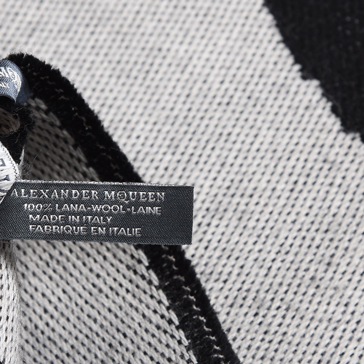 Alexander McQueen Wool Oversized Skull Scarf Grey 5 of 5
