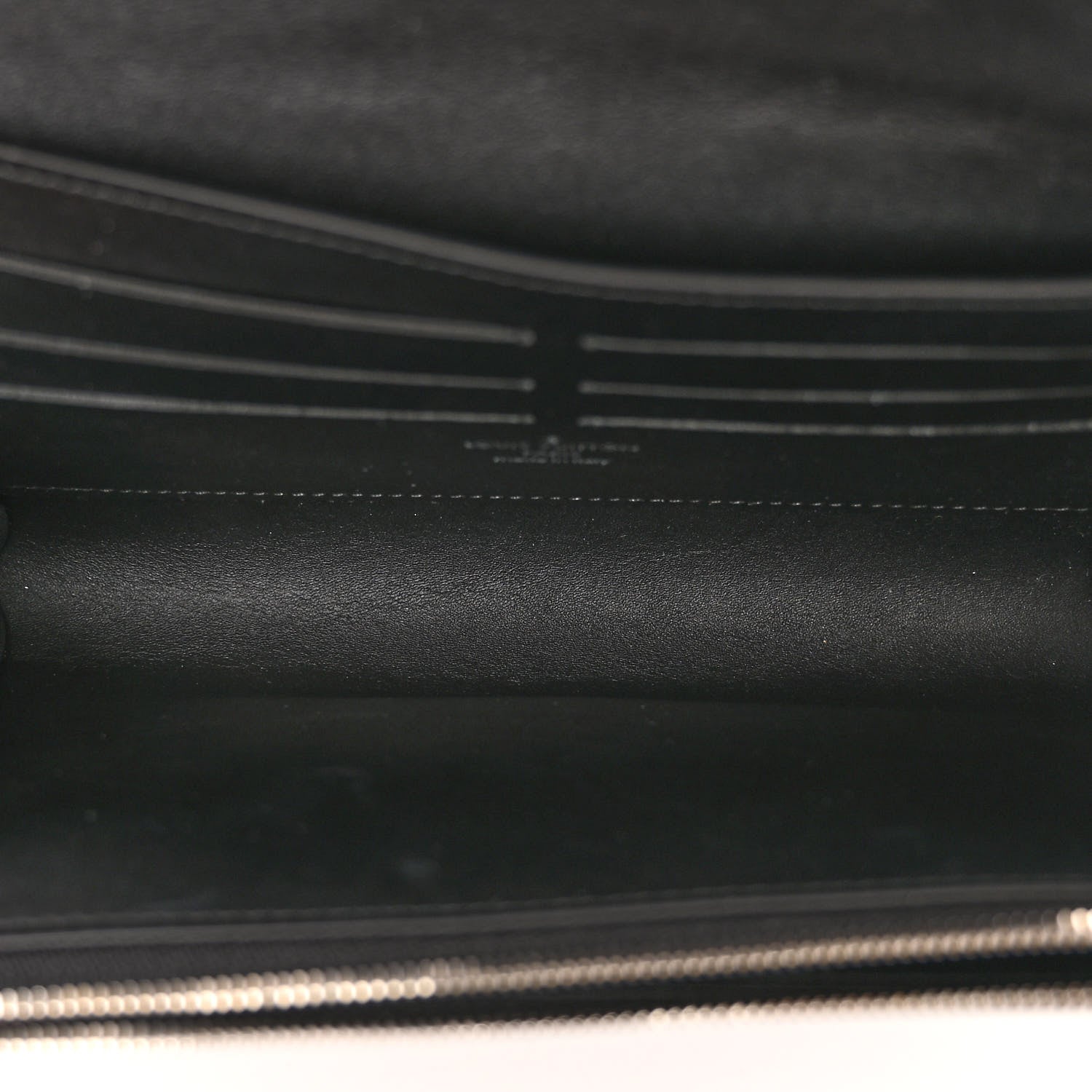 Louis Vuitton Calfskin Monogram Wild At Heart Twist Chain Wallet 5 of 11