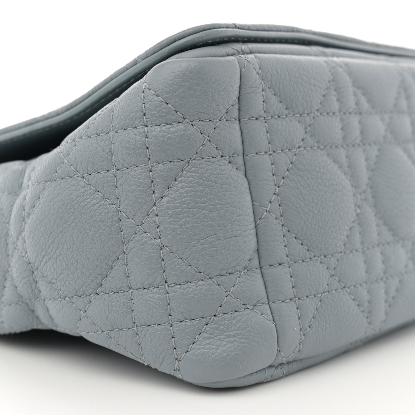 Supple Calfskin Cannage Medium Caro Bag Ethereal Grey