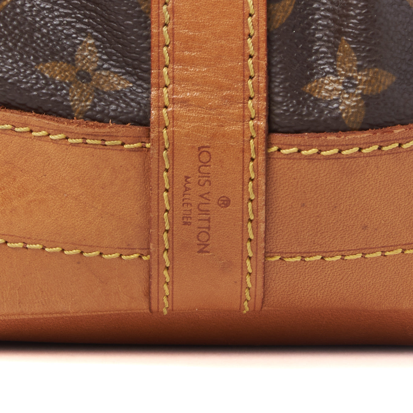 Monogram Noe
