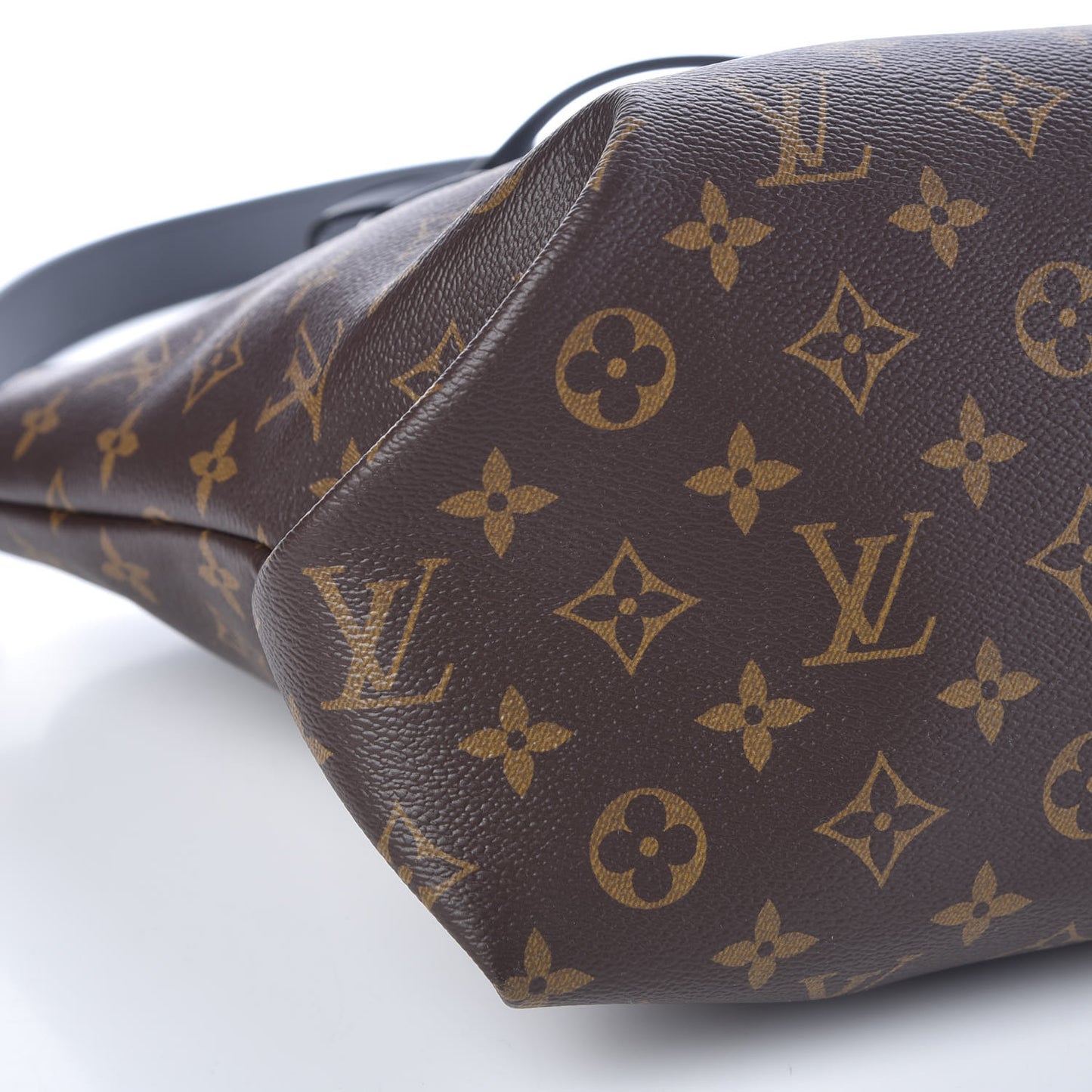 Monogram Flower Zipped Tote MM Black
