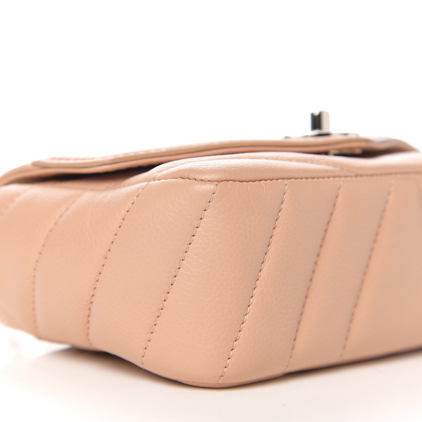 Caviar Chevron Quilted Small Single Flap Light Pink