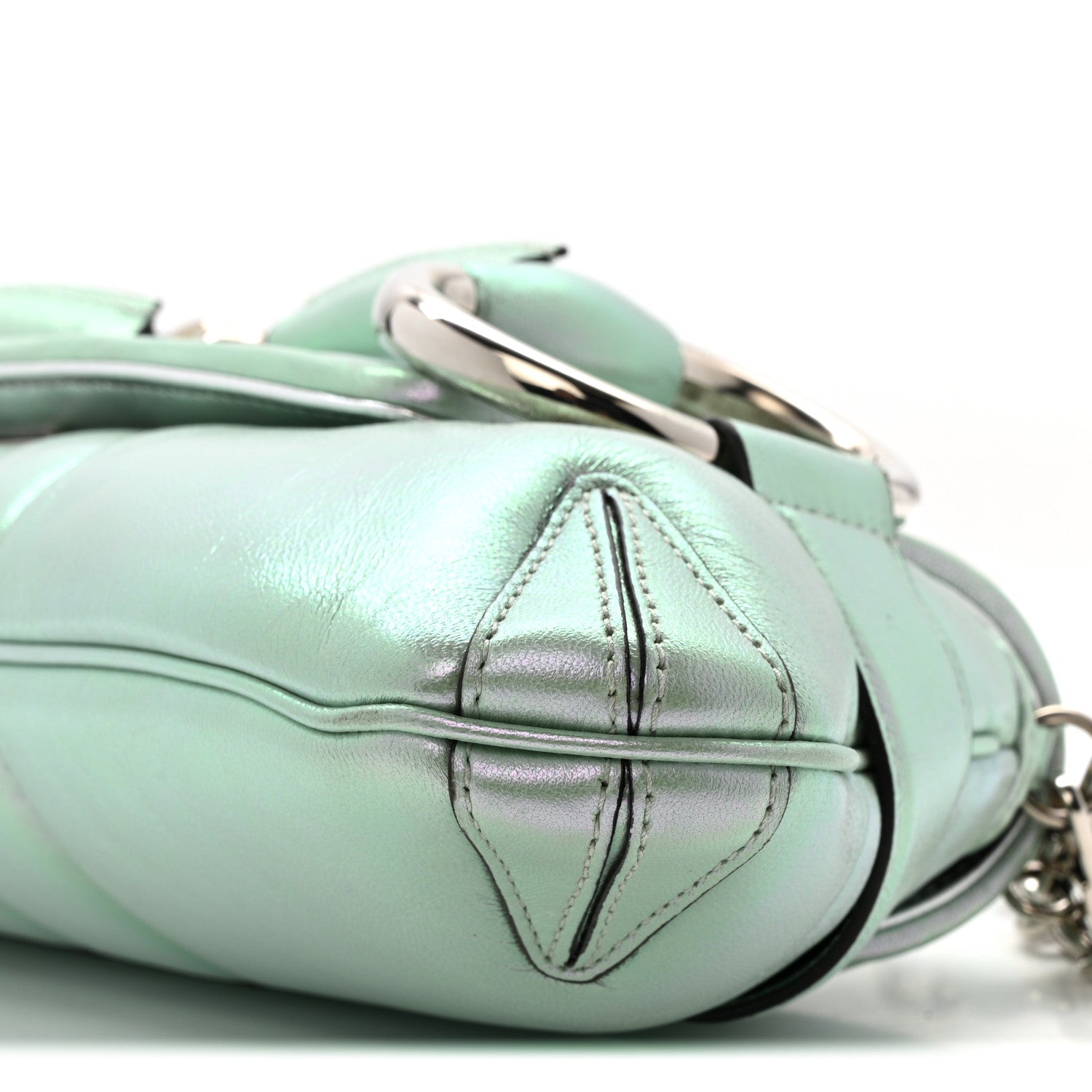 Gucci Iridescent Nappa Vertical Matelasse Medium Maxi Horsebit Chain Shoulder Bag Iridescent Salvy Green 10 of 12