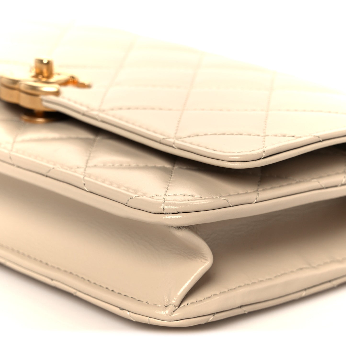 Calfskin Quilted Perfect Fit Wallet On Chain WOC Beige