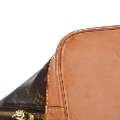 Louis Vuitton Monogram Alma PM 9 of 13