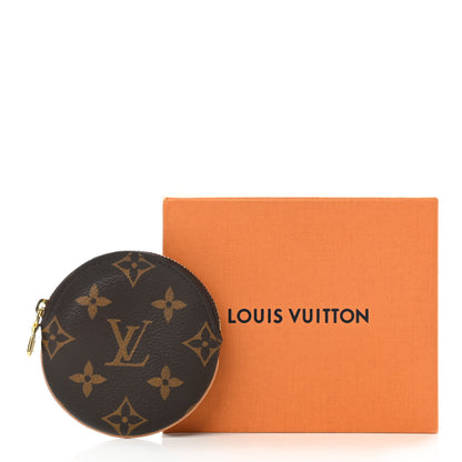 Louis Vuitton Monogram Round Coin Purse 7 of 7