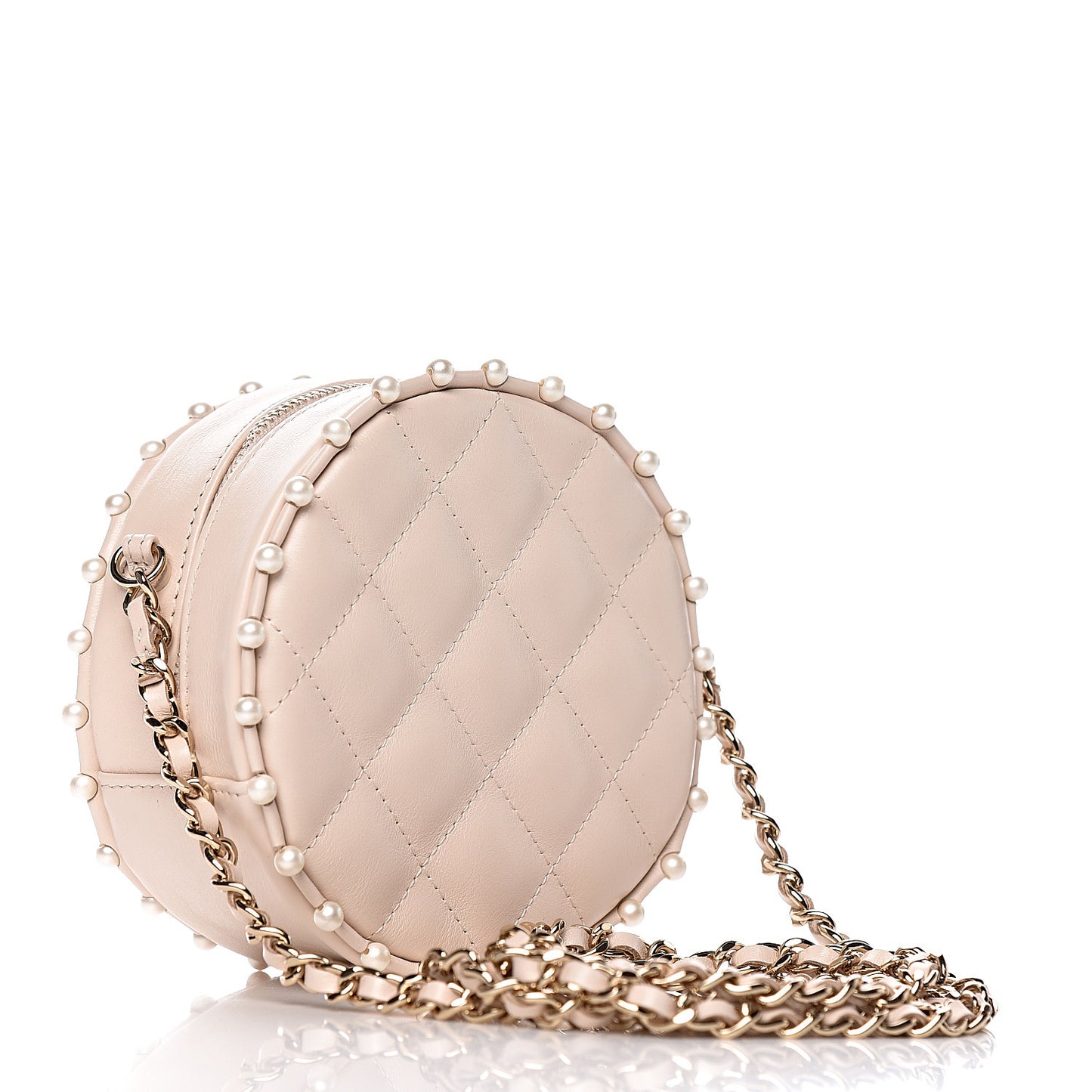 Calfskin Quilted Pearl Round Clutch With Chain White