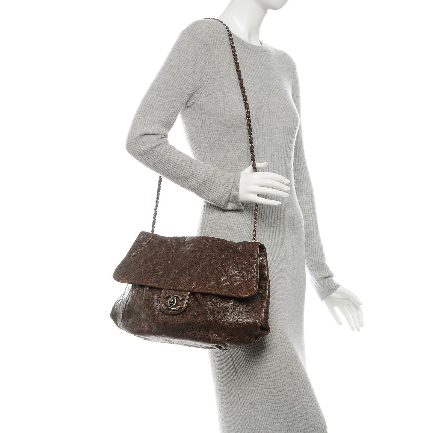 Grained Calfskin Quilted Maxi Elastic Flap Brown