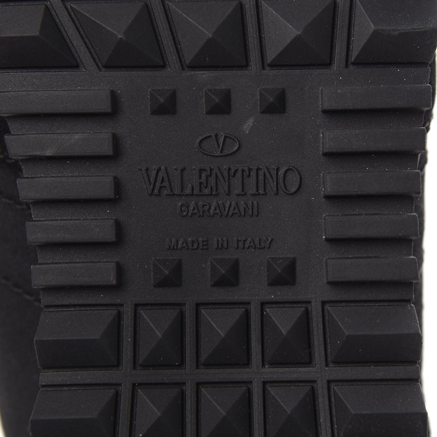 Valentino Garavani Nappa Suede Camouflage Womens Rockrunner Sneakers 35.5 Black 8 of 9
