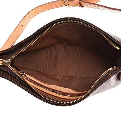 Louis Vuitton Monogram Trotteur 5 of 10