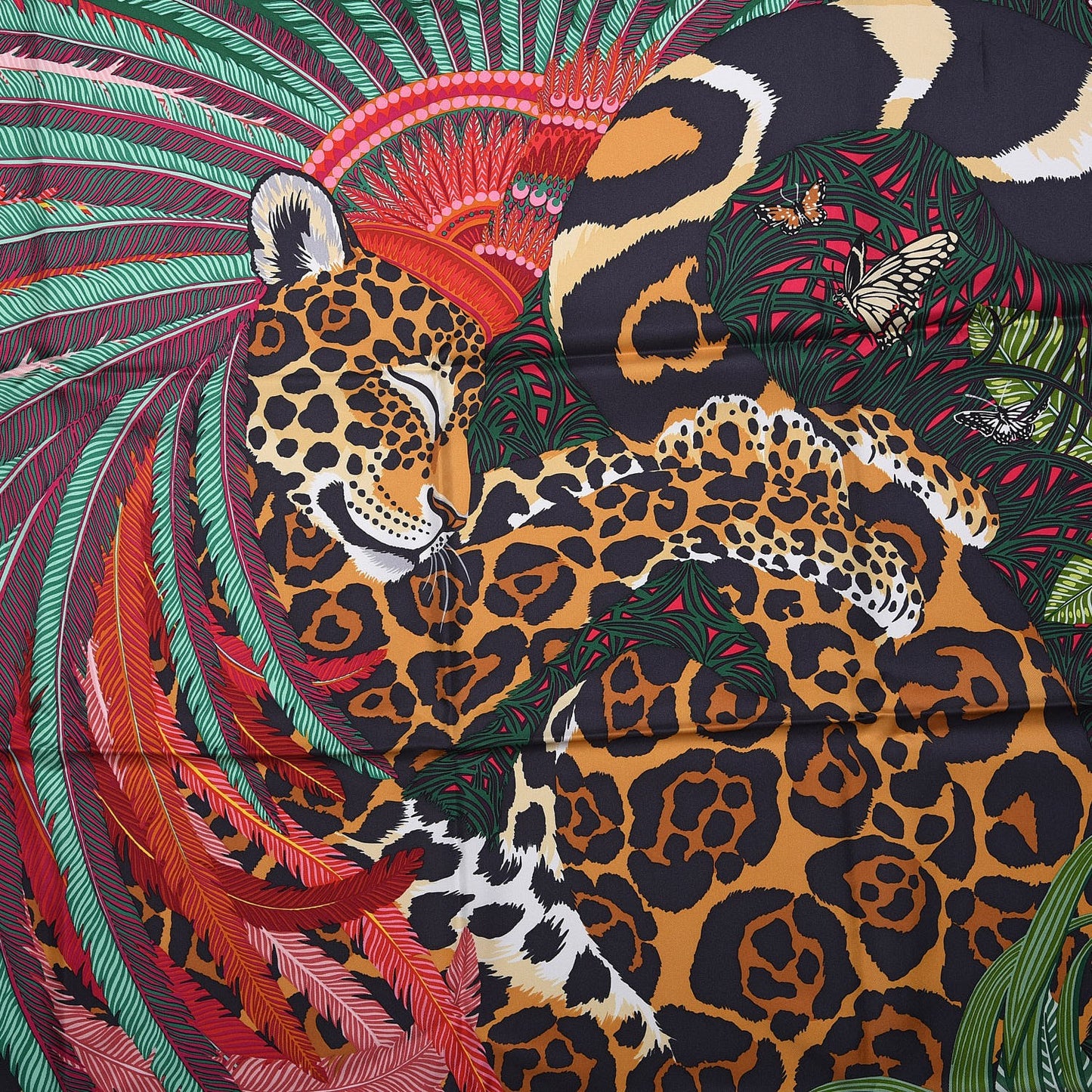 Silk Jaguar Quetzal Scarf 90 Rose Vert Camel