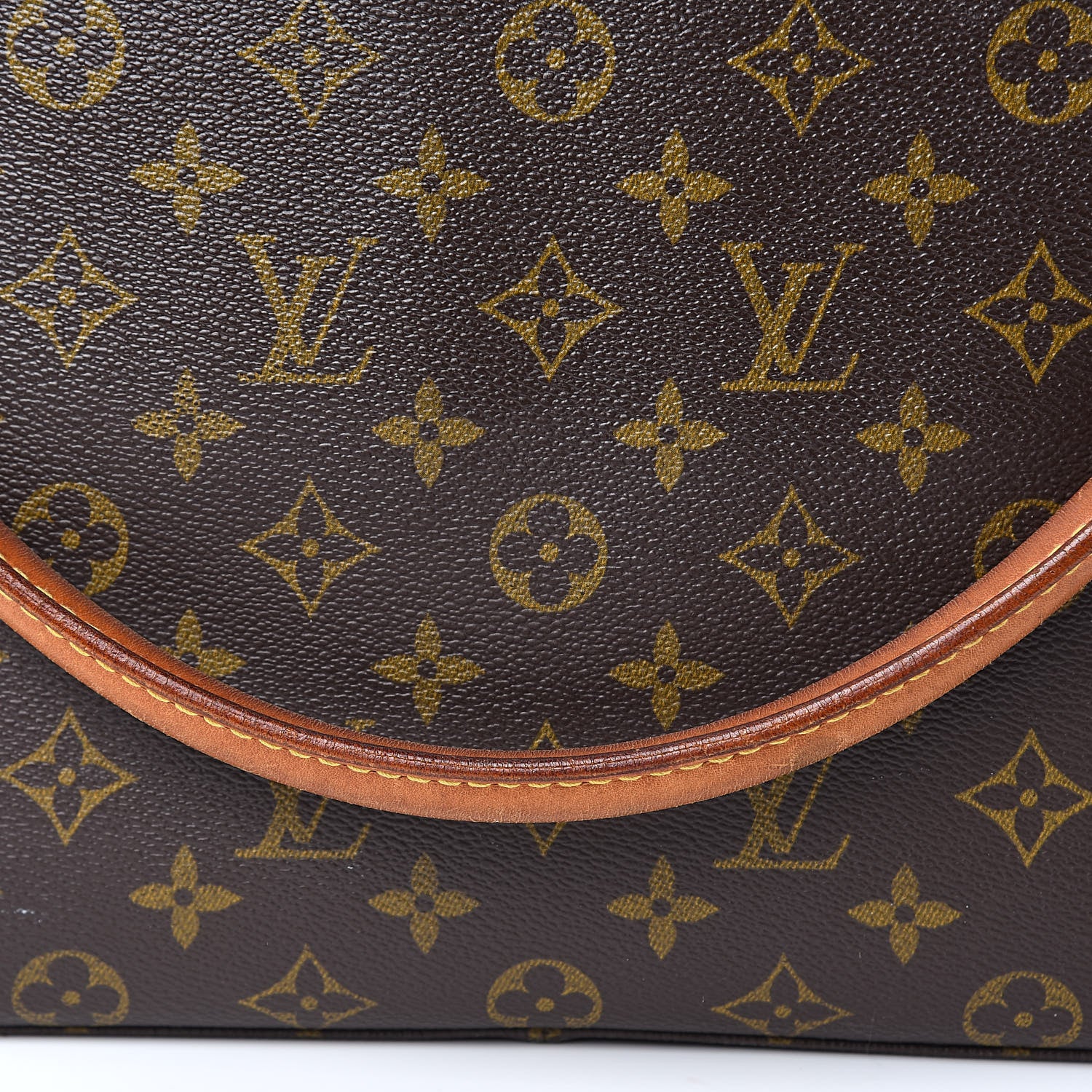 Louis Vuitton Monogram Looping GM 9 of 18