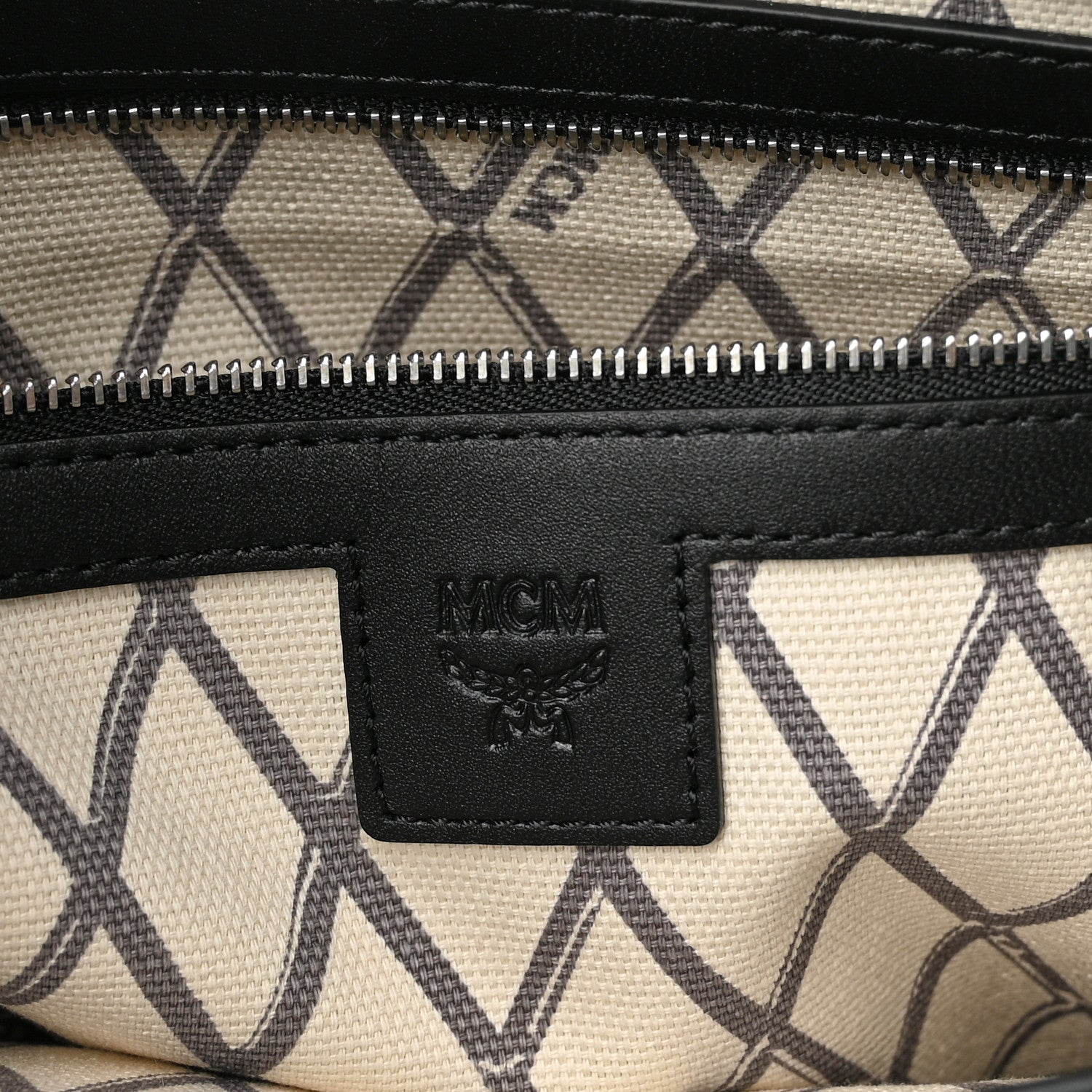 MCM Visetos Toni Shopper Tote Black 5 of 9
