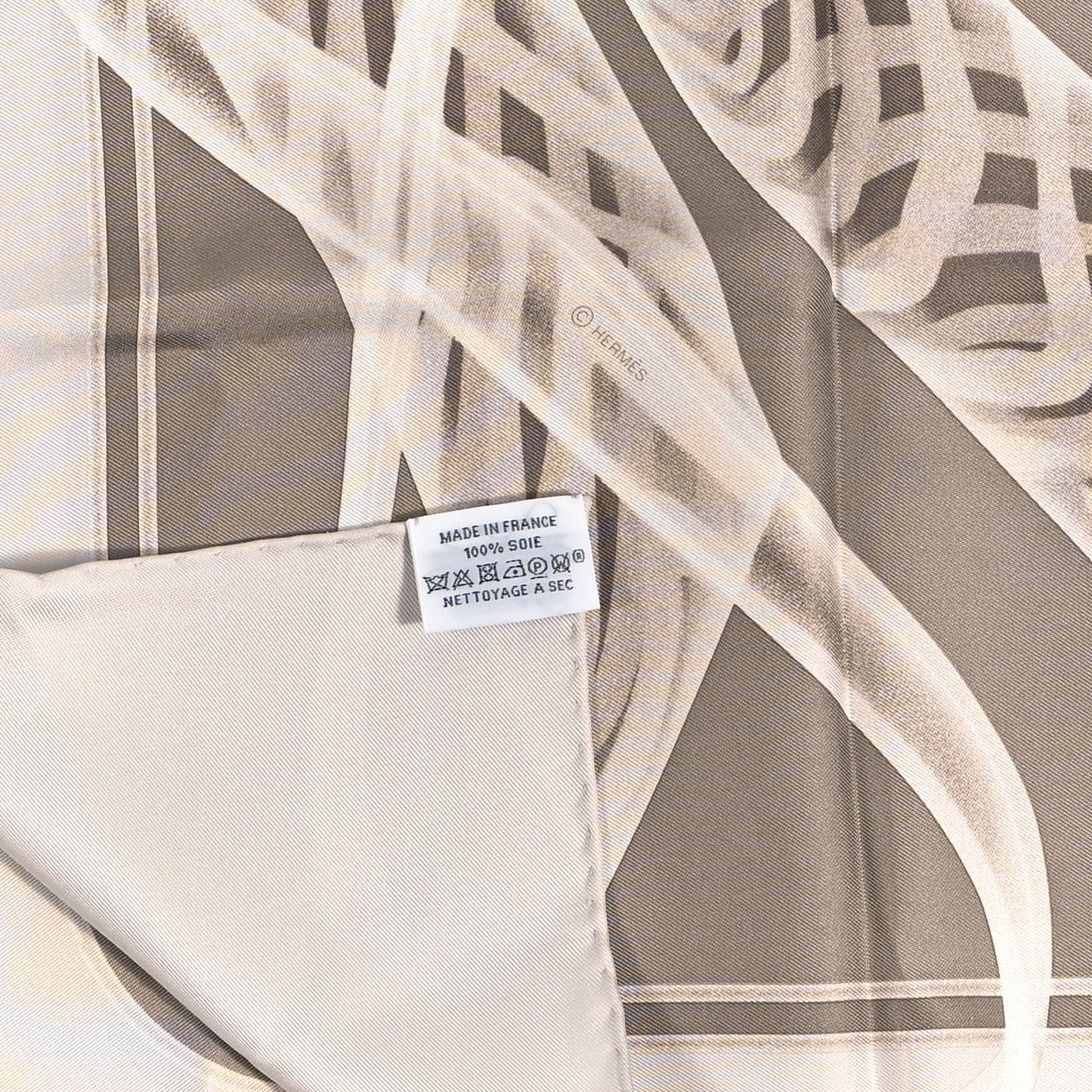 Silk Please Check In Scarf 90 Gris Perle Etoupe