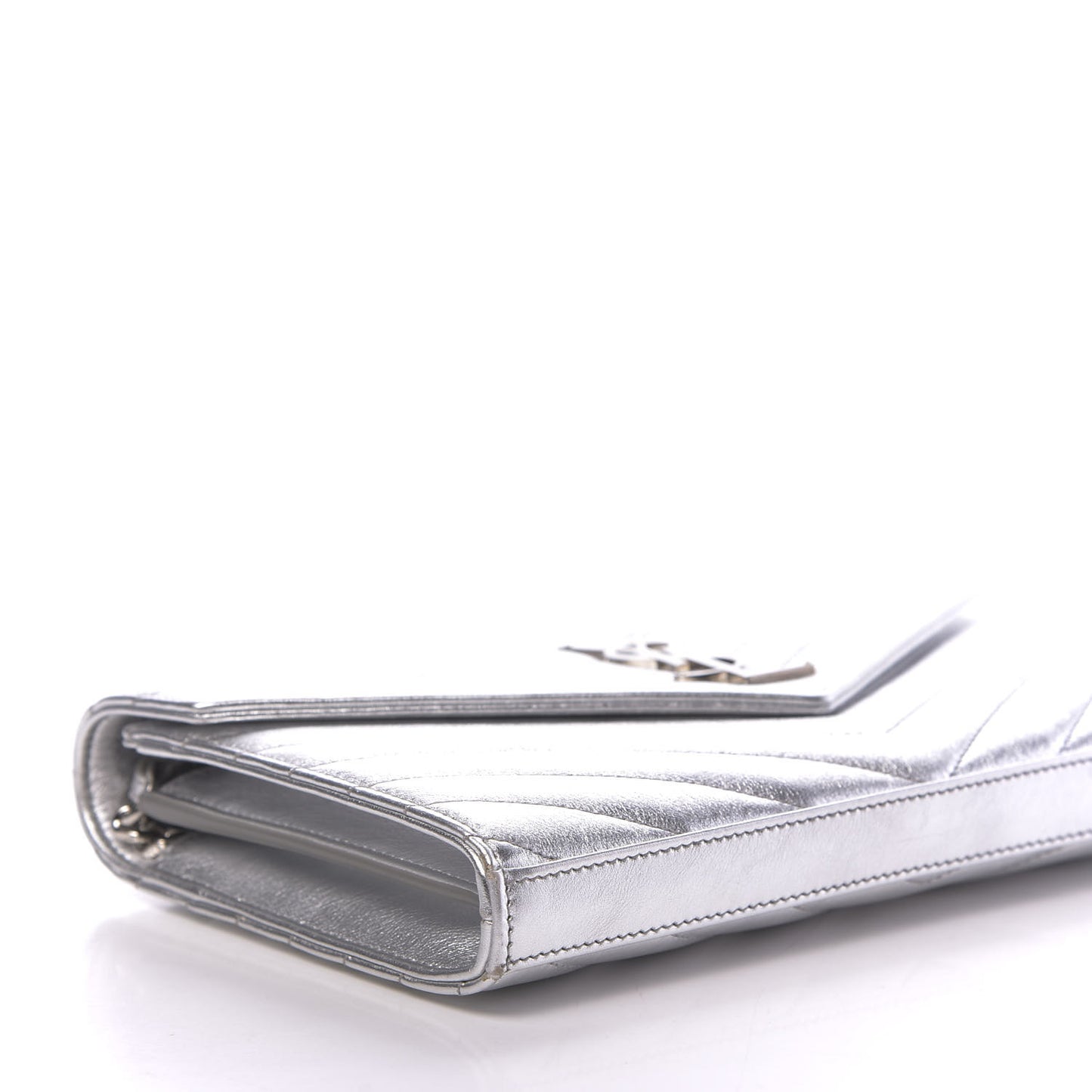 Metallic Lambskin Matelasse Chevron Monogram Chain Wallet Argento