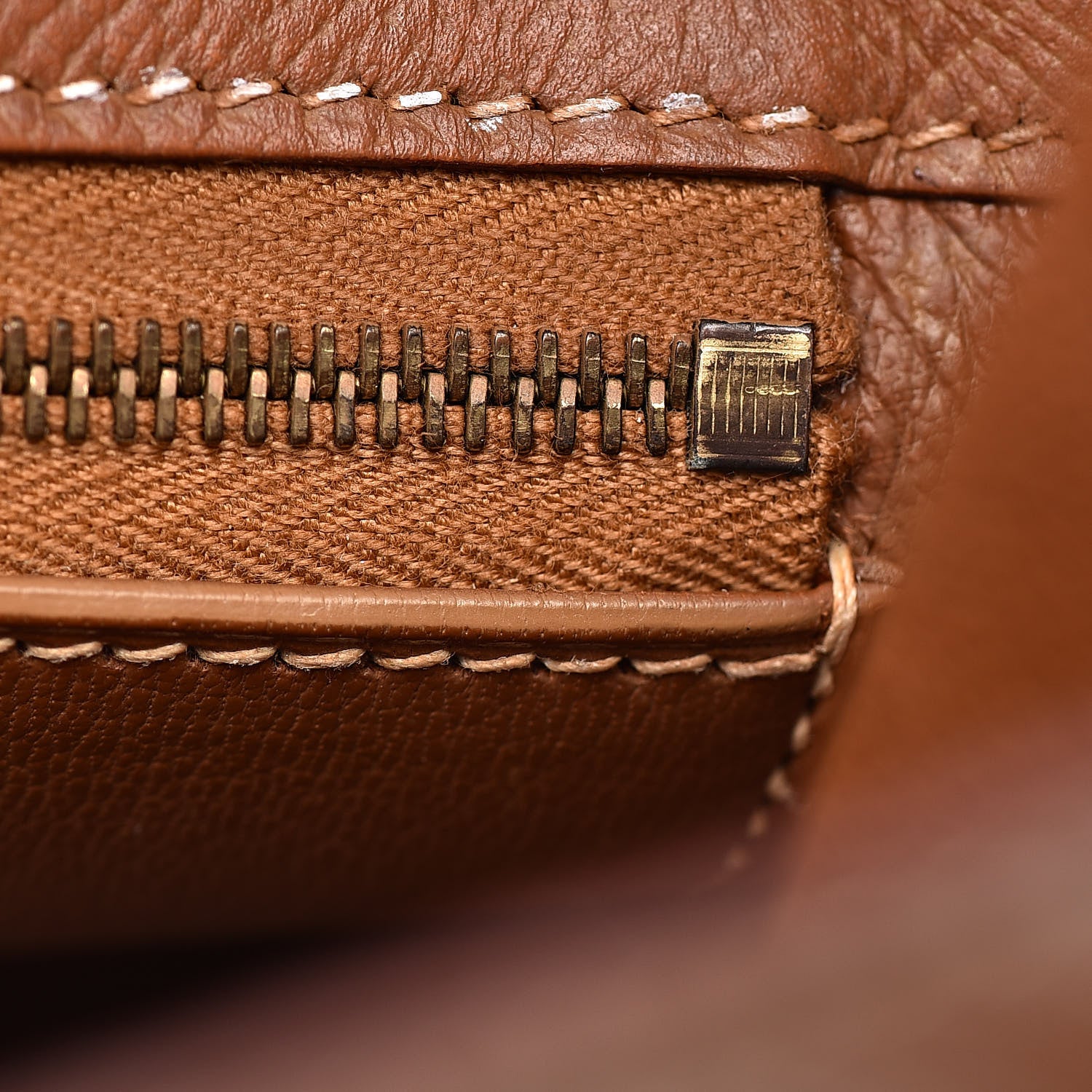 Hermes Courchevel Kelly Sellier 32 Gold 11 of 32