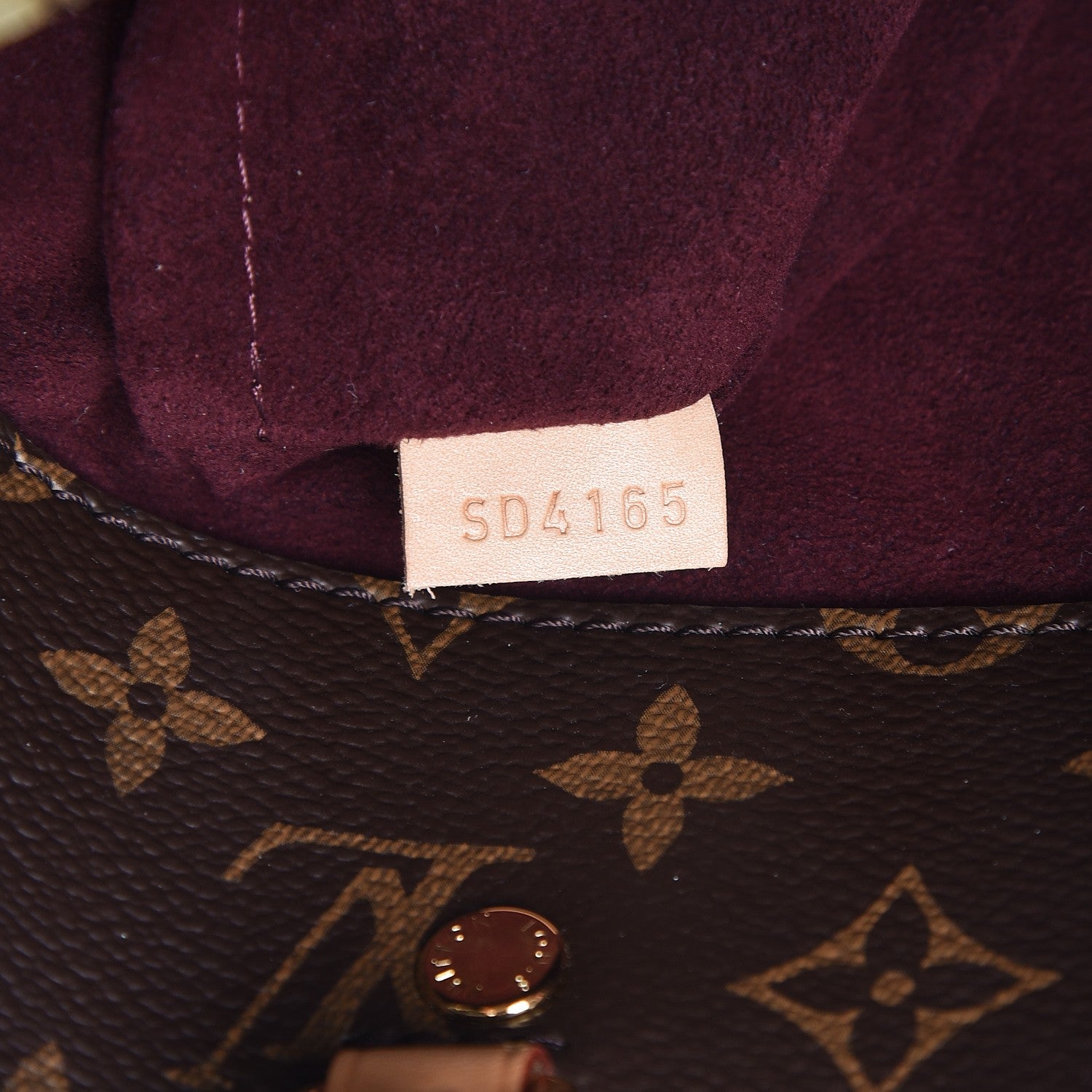 Louis Vuitton Monogram Montaigne MM 8 of 9