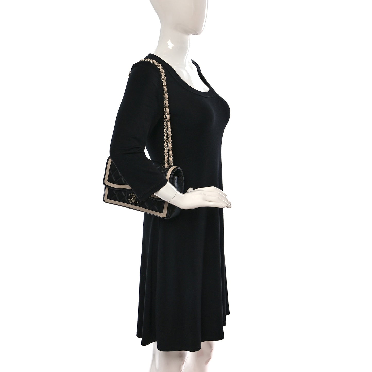 Lambskin Quilted Bicolor Flap Black Beige