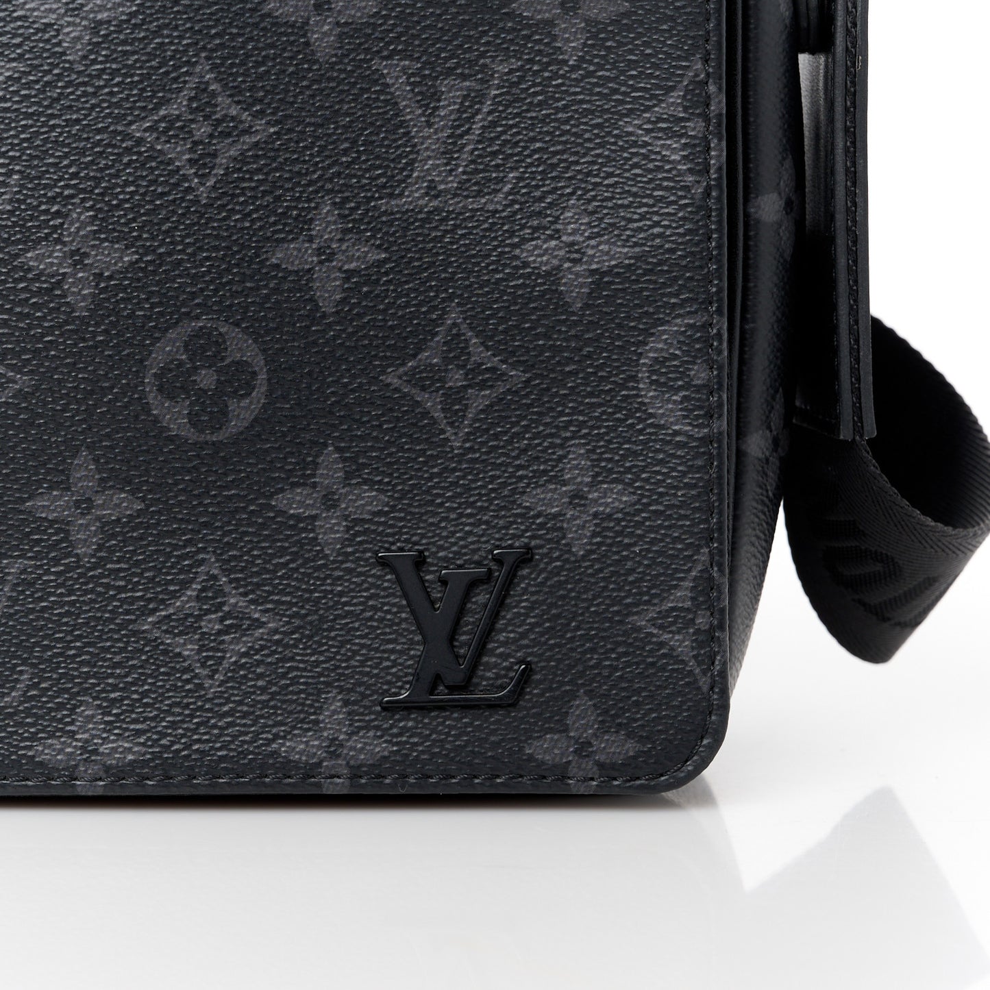 Monogram Eclipse District PM Black