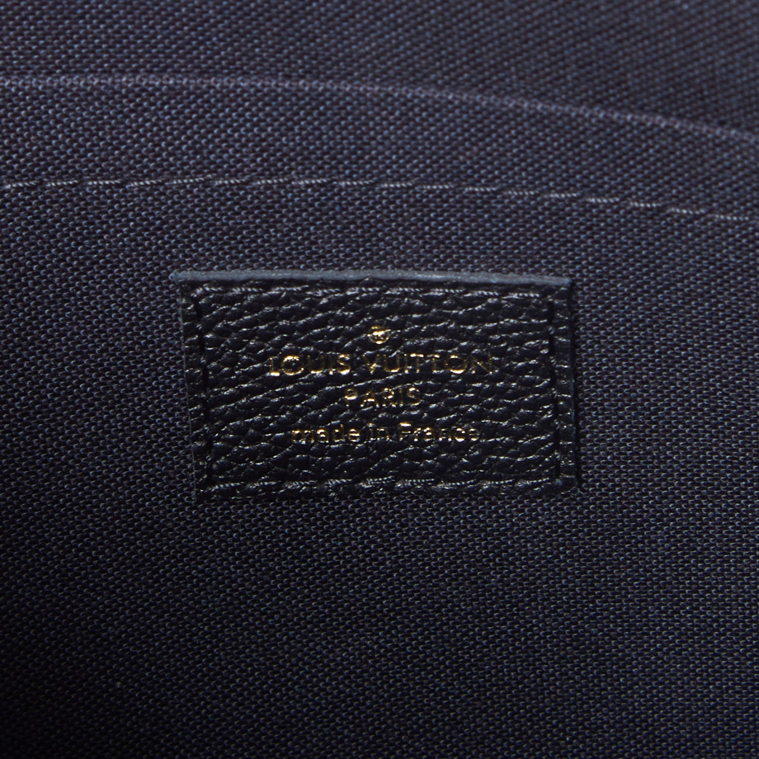 Louis Vuitton Empreinte Daily Pouch Black 8 of 8