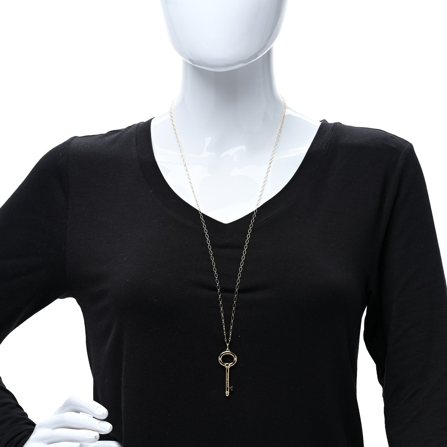 18K Yellow Gold Oval Key Pendant Link Necklace