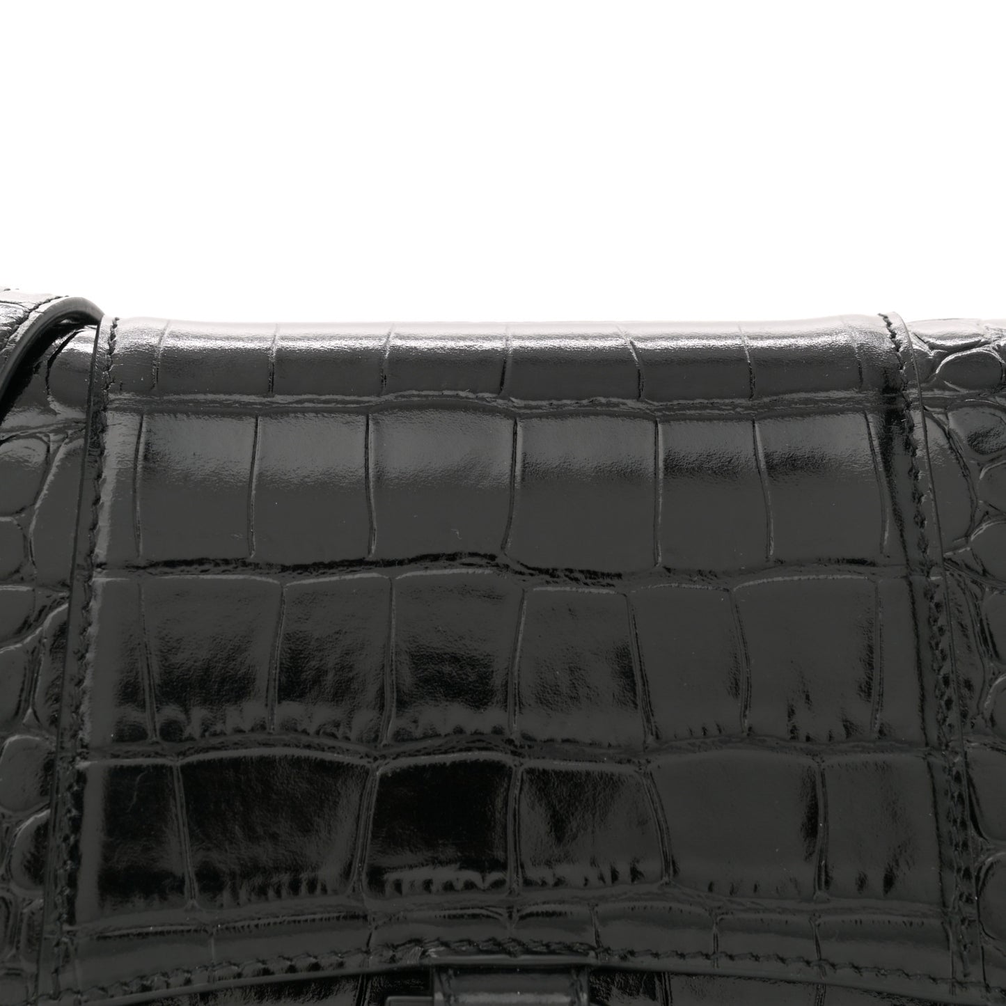 Shiny Calfskin Monochrome Crocodile Embossed Hourglass Chain Bag Black