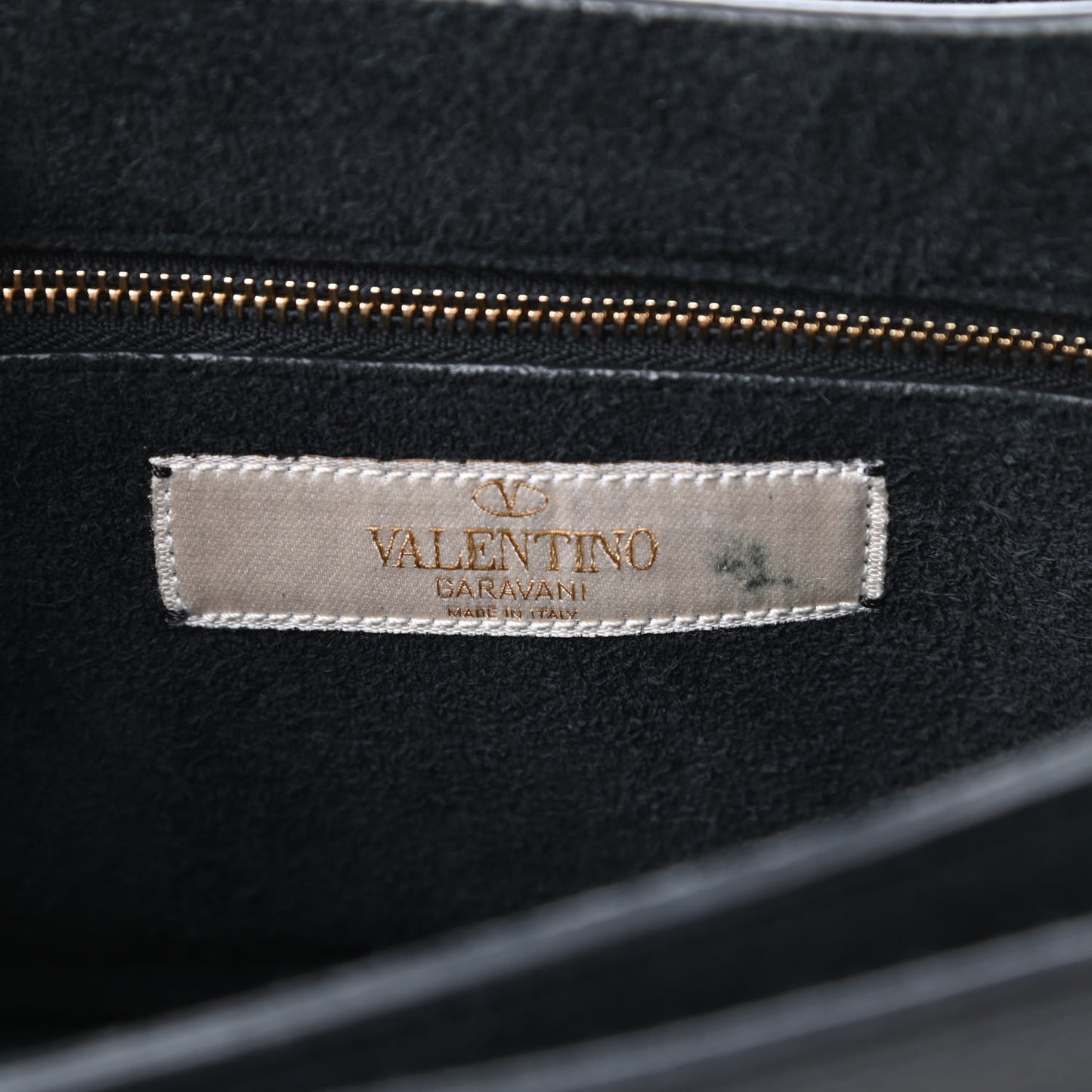 Pebbled Calfskin Jamaican Beaded B-Rockstud Shoulder Bag Black