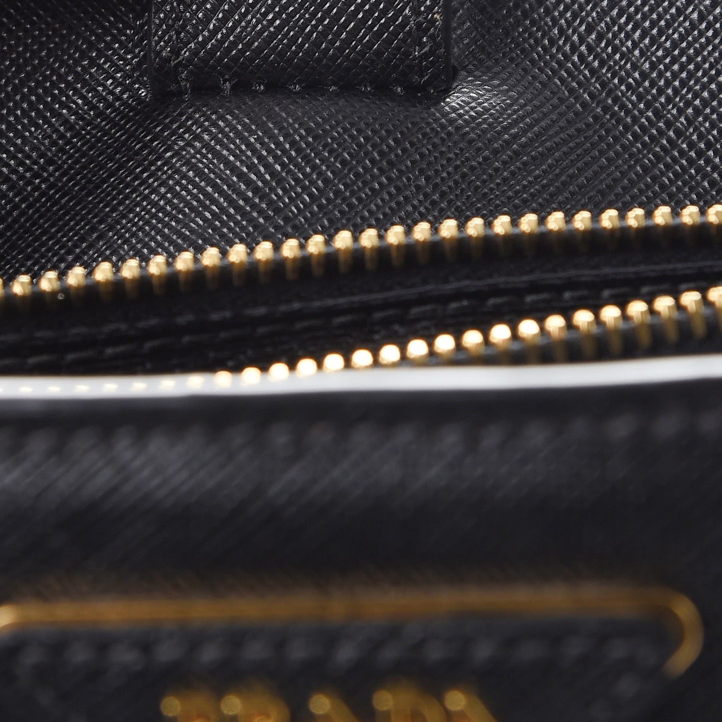 Saffiano Lux Small Tote Nero Black