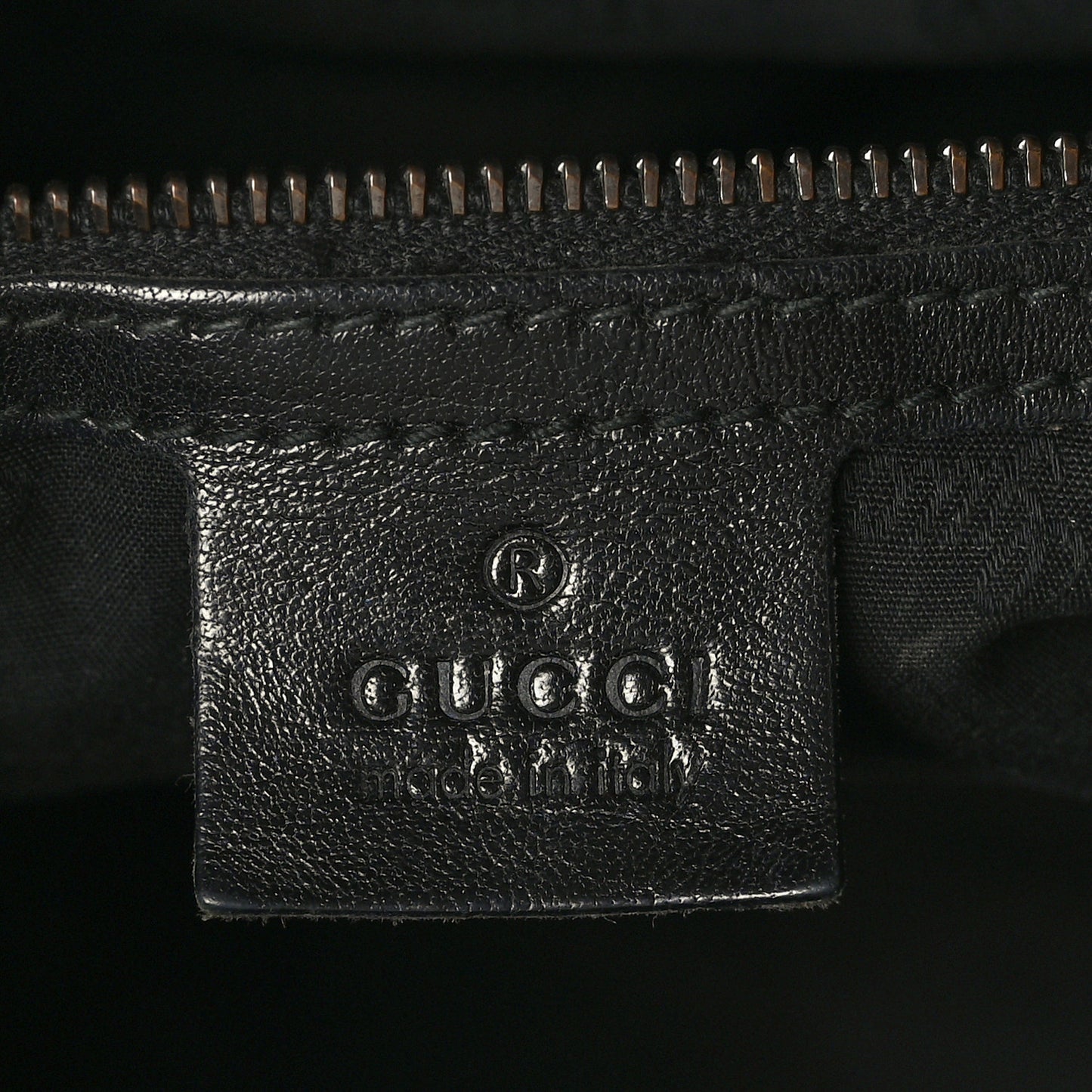 Imprime Monogram Medium Joy Stud Boston Black