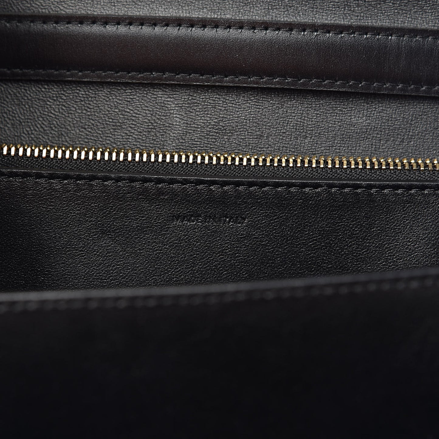 Box Calfskin Medium Classic Box Flap Bag Black