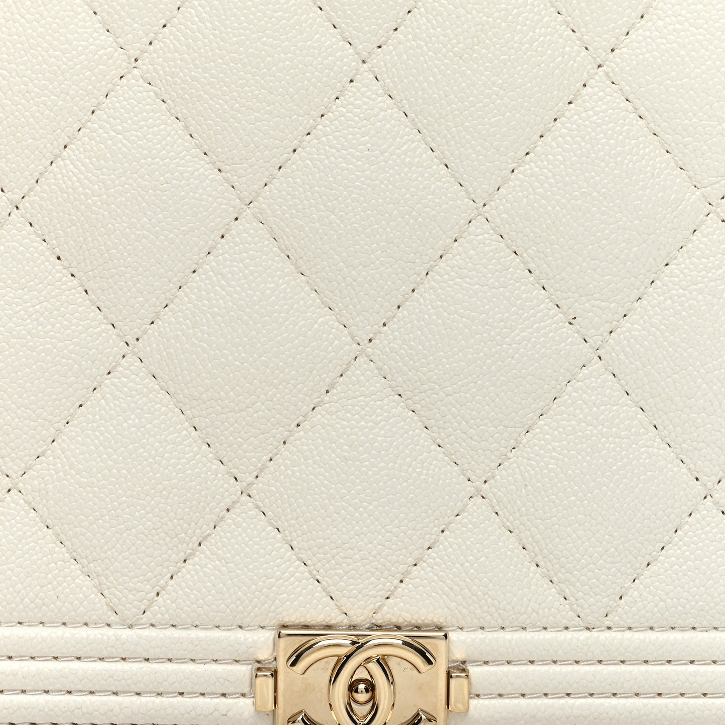Caviar Quilted Boy Wallet On Chain WOC White