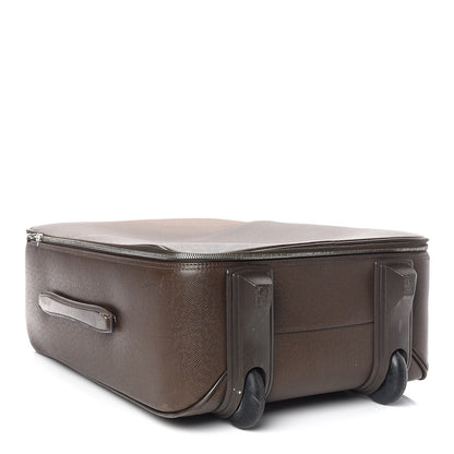 Louis Vuitton Taiga Pegase 60 Grizzli 4 of 15