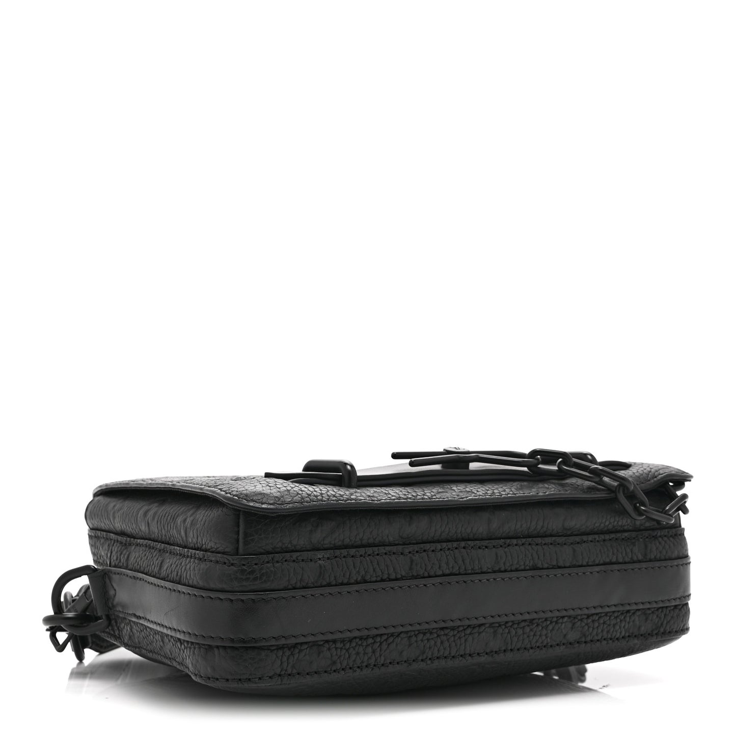 Taurillon Monogram Steamer Messenger Black