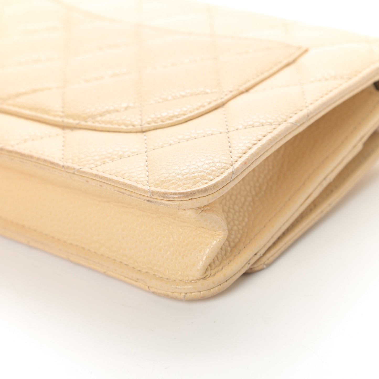 Caviar Quilted Wallet On Chain WOC Beige