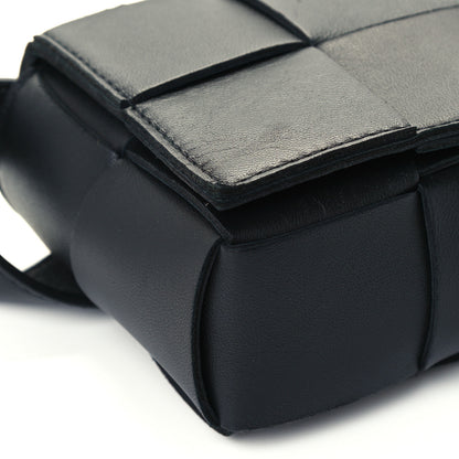 Bottega Veneta Nappa Maxi Intreccio The Belt Cassette Bag Black 10 of 11