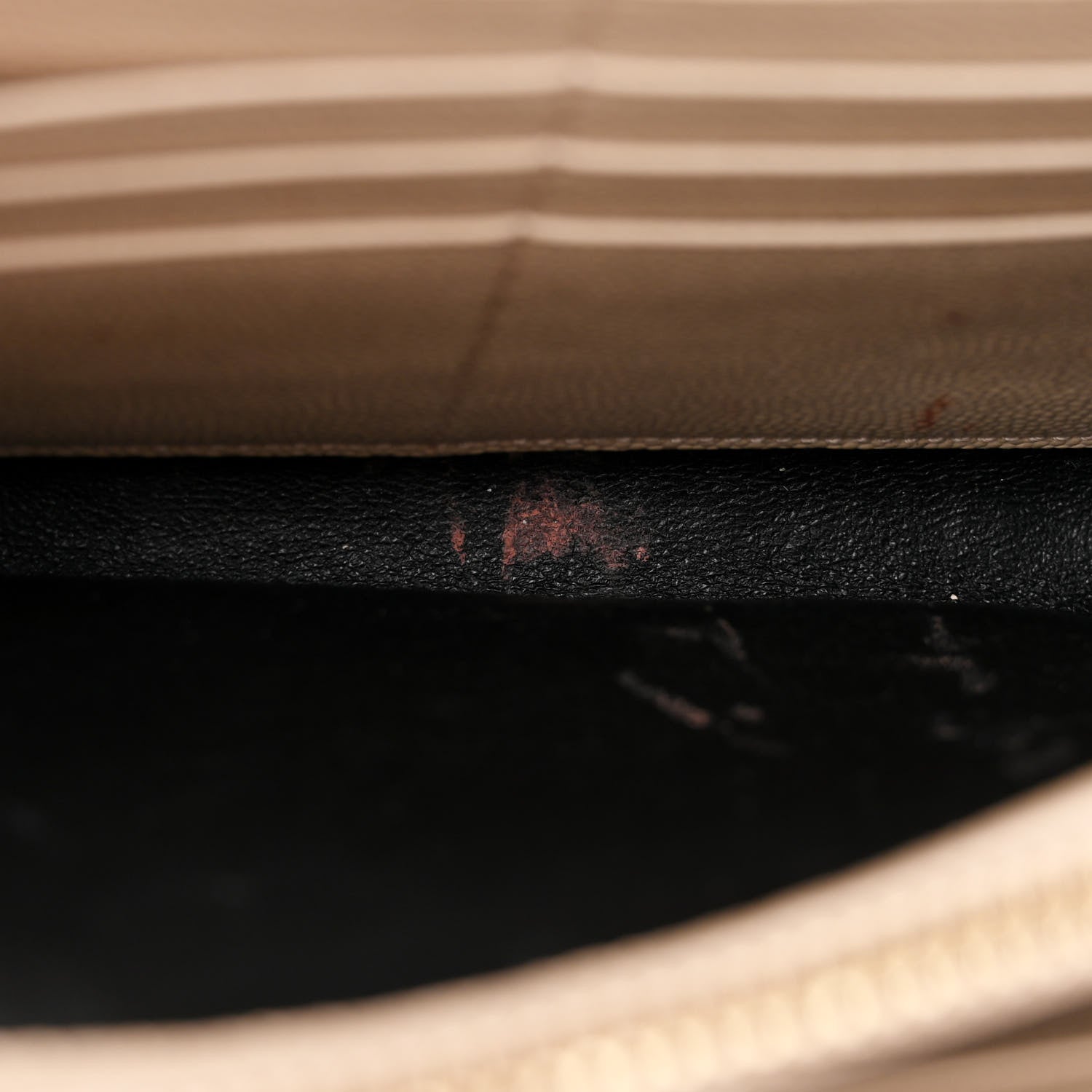 Saint Laurent Grain De Poudre Matelasse Chevron Monogram Chain Wallet Nude Powder 13 of 14