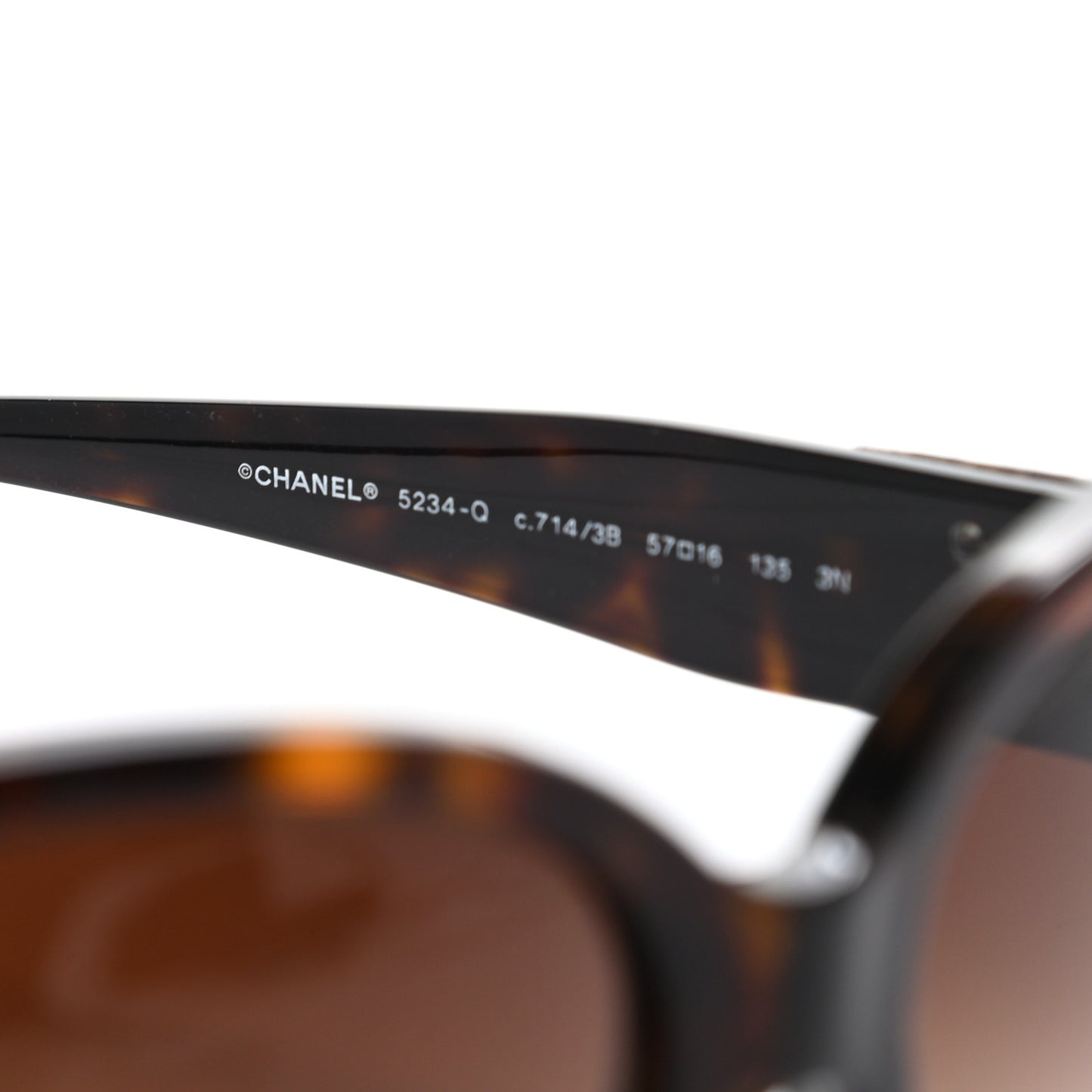 CC Turnlock Sunglasses 5234 Q Tortoise