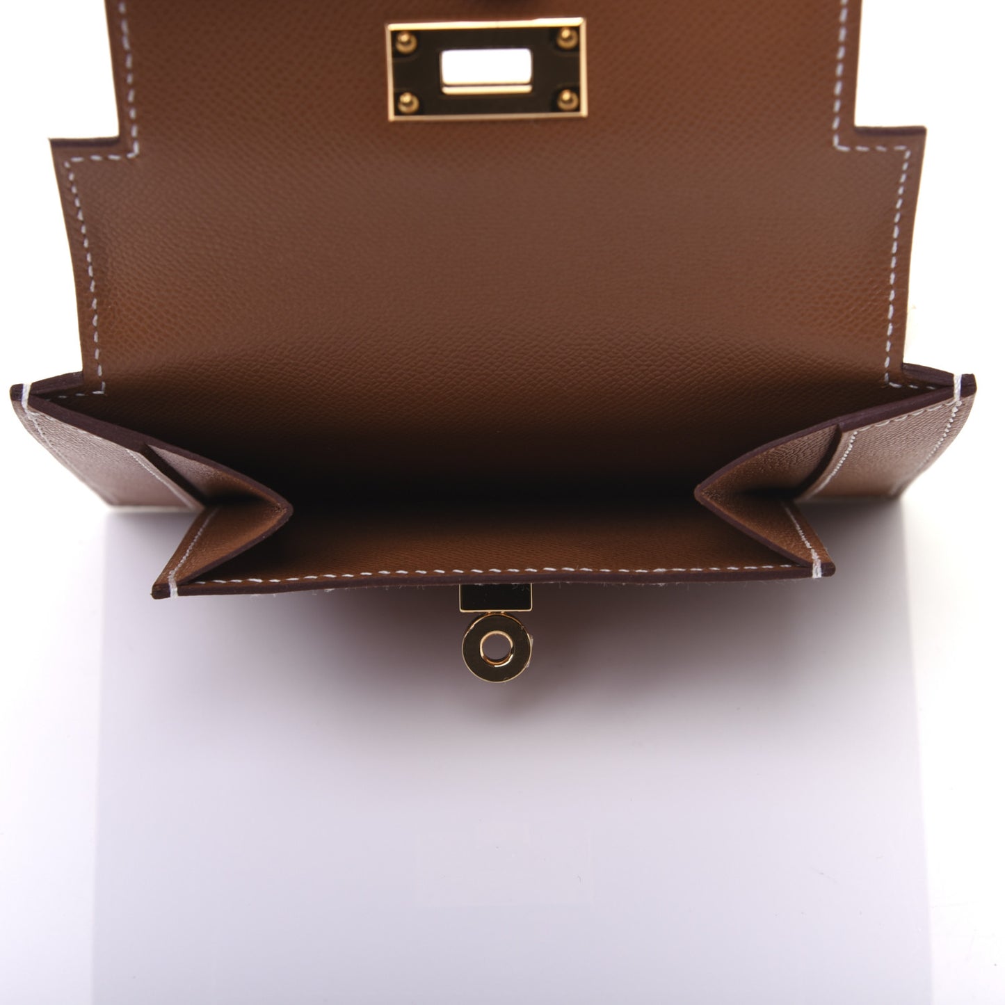 Epsom Kelly Pocket Compact Wallet Gold