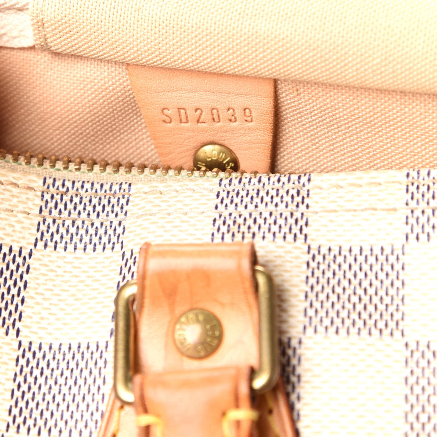 Louis Vuitton Damier Azur Speedy 30 9 of 10