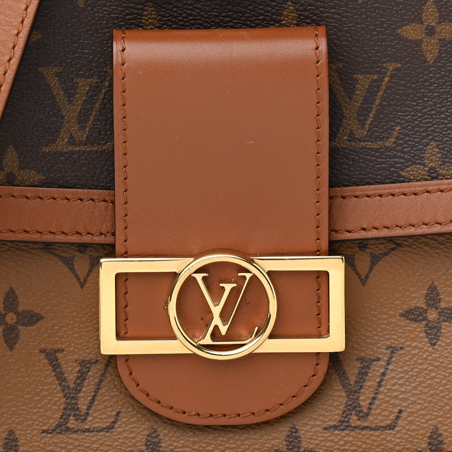 Reverse Monogram Dauphine MM