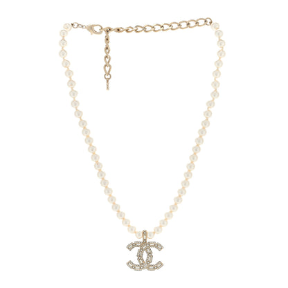 Chanel Pearl Crystal Baguette CC Short Necklace Gold 3 of 4