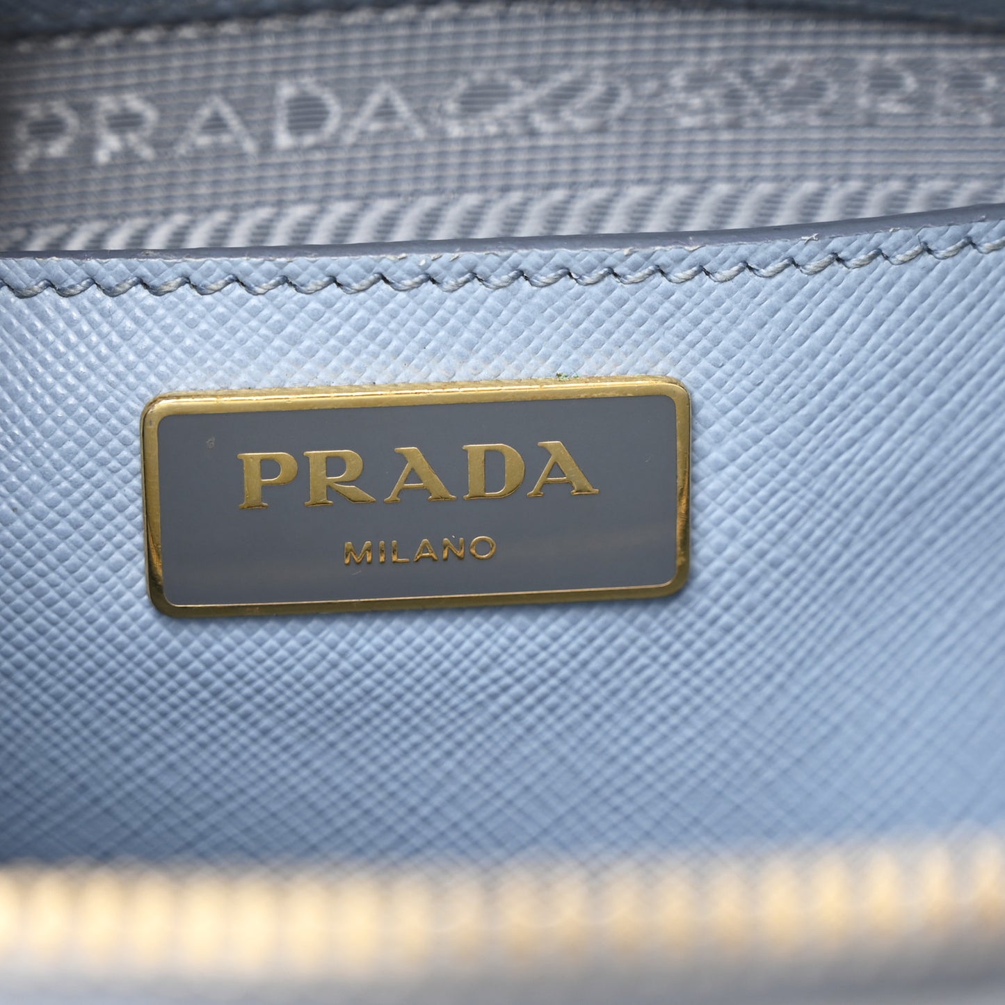 Saffiano Lux Medium Promenade Tote Astrale