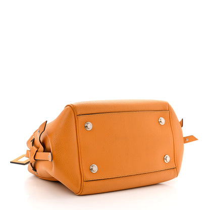 Louis Vuitton Veau Nuage Milla PM Safran 4 of 11