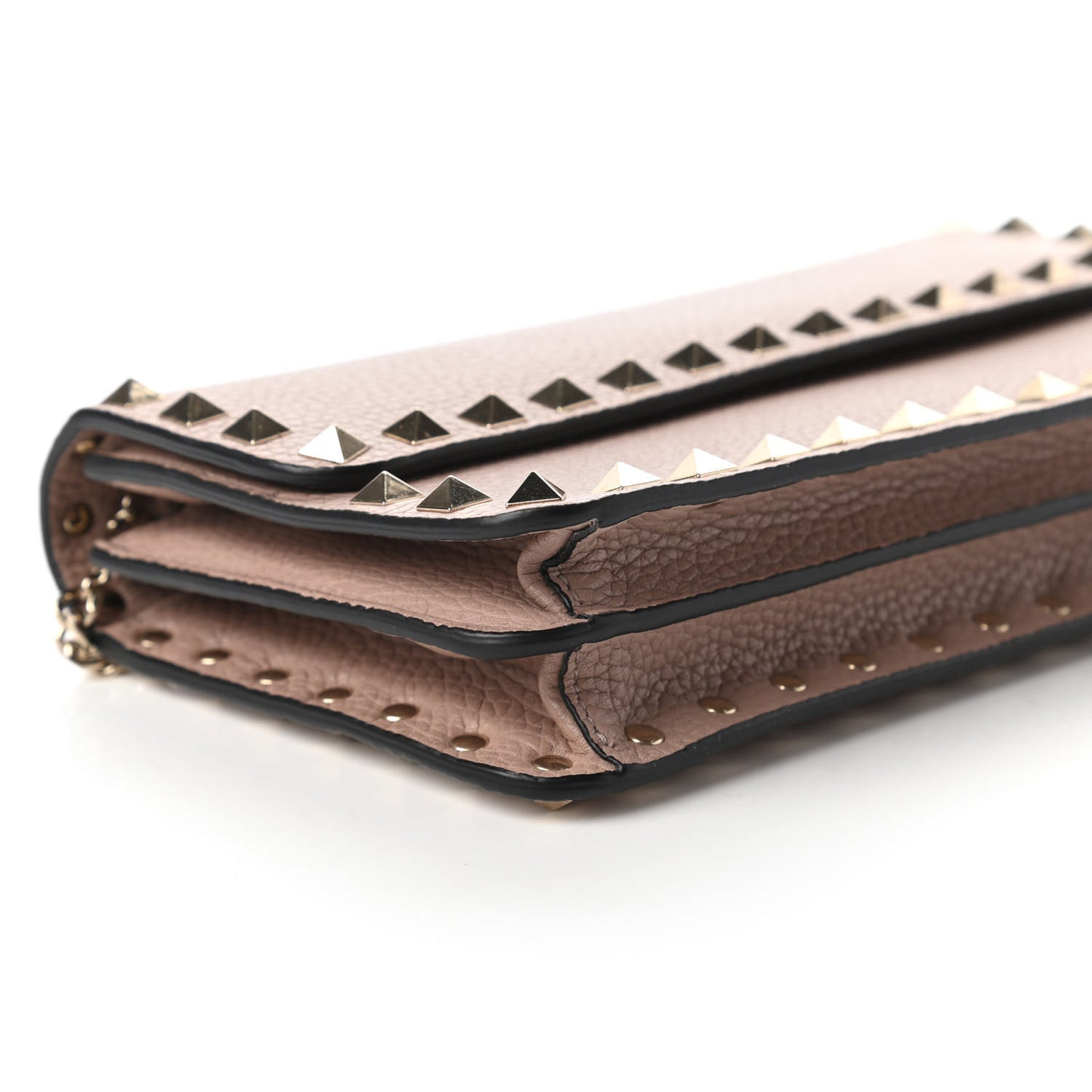 Pebbled Calfskin Rockstud Flap Wallet On Chain Poudre