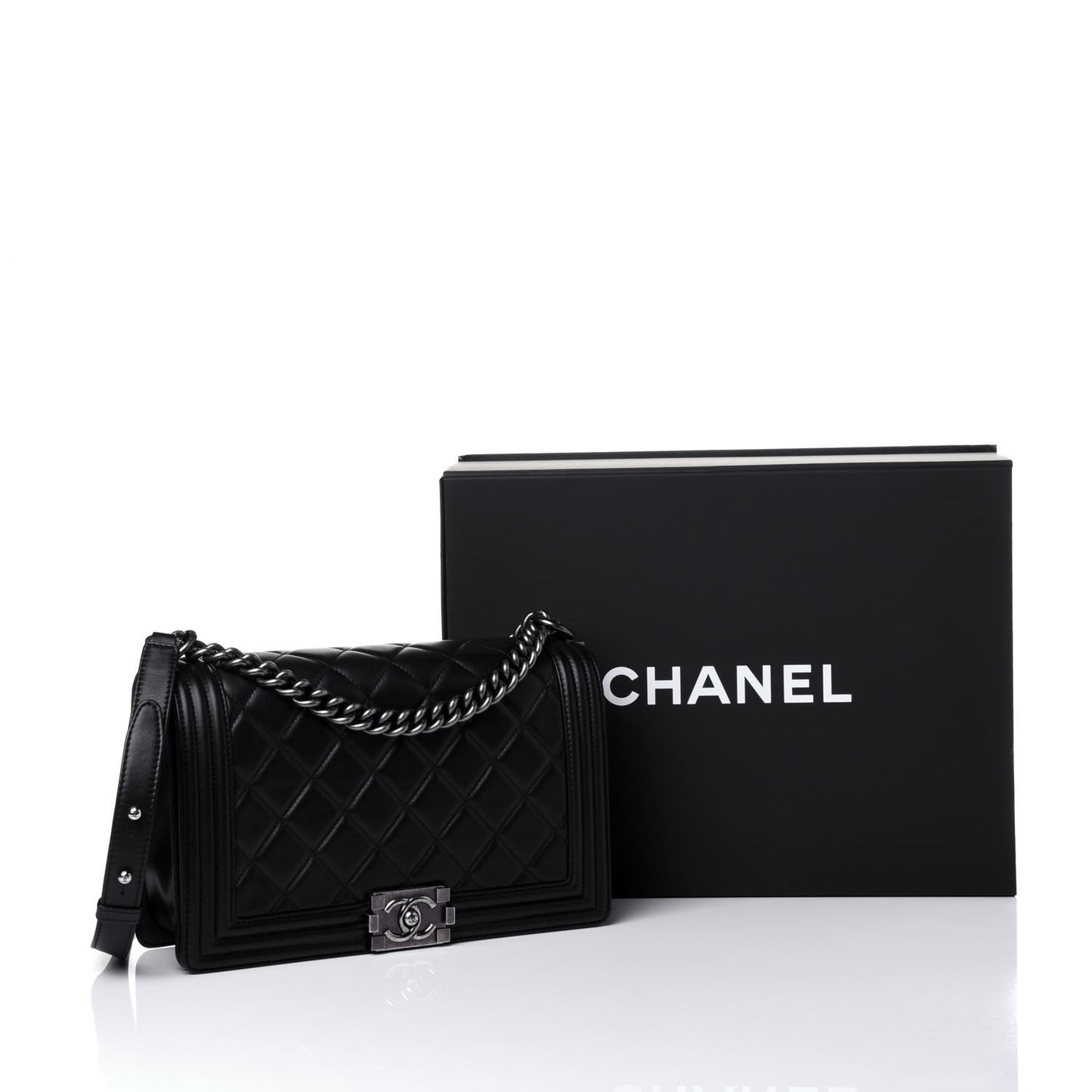 Calfskin Quilted New Medium Boy Flap Black