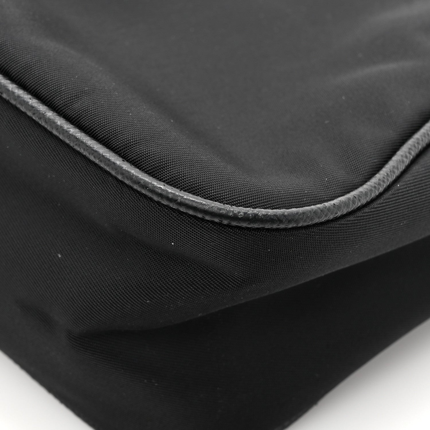 Prada Nylon Re-Edition 2005 Shoulder Bag Black 11 of 12