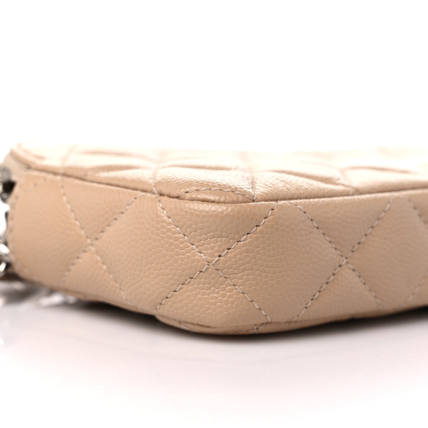 Caviar Quilted Small Clutch With Chain Beige