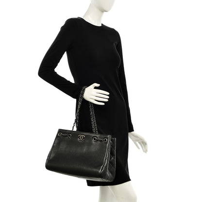 Chanel Metallic Grained Calfskin Woven Chain Shopping Bag Black 2 of 7