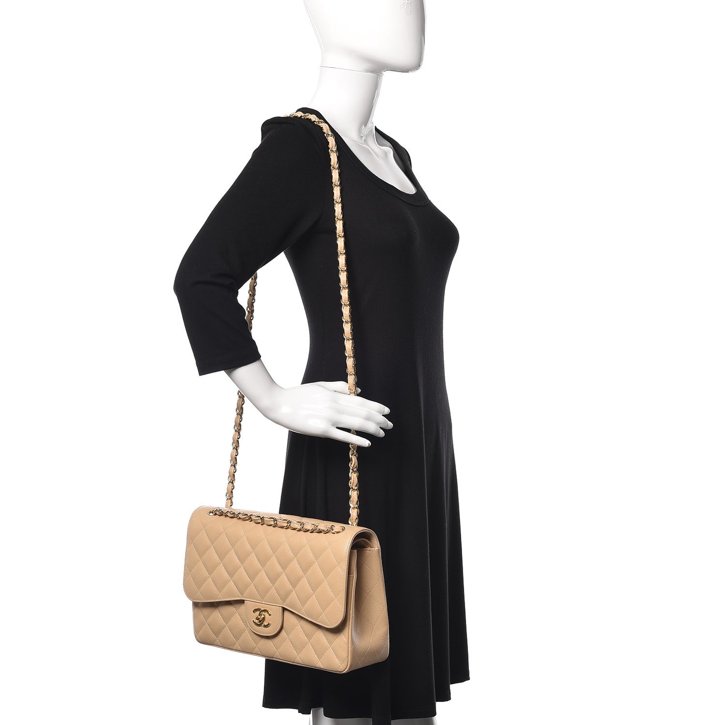 Caviar Quilted Jumbo Double Flap Beige Clair